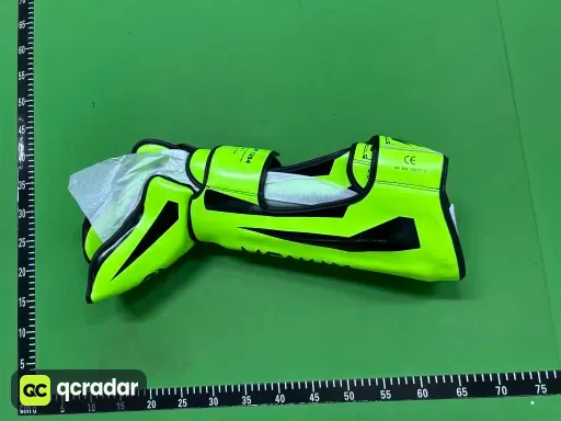 绿色