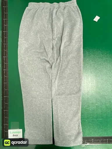 灰色