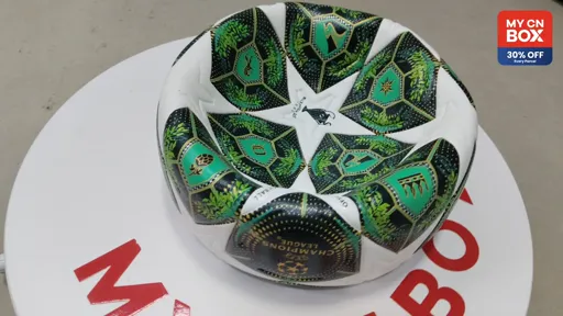 Green white star
