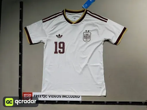 2026 spain away kit, 2 stars, no. 19 yamal