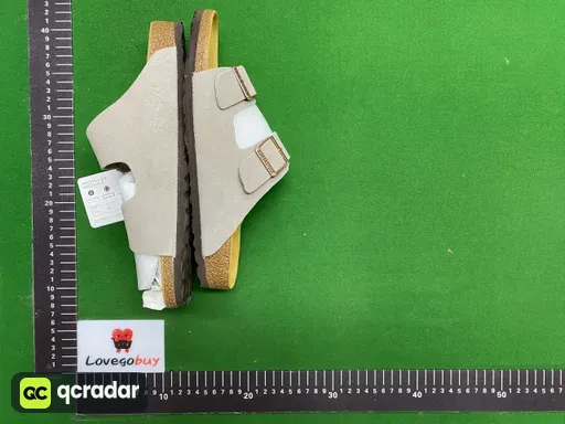 灰色绒面