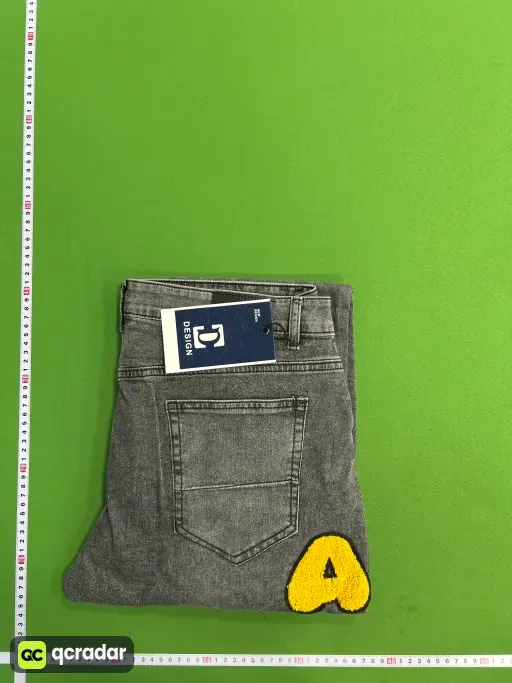 黑色8825