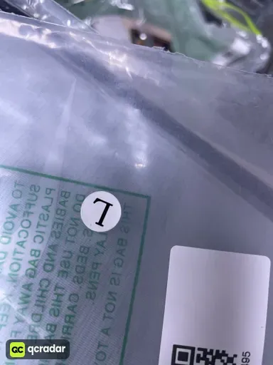 黄色