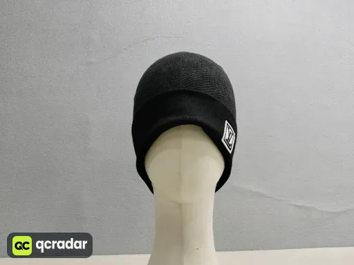 Type a plaid white label black