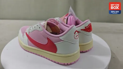 Pink barb