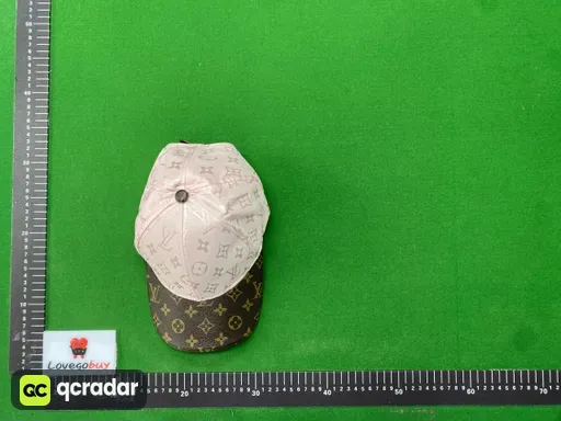 粉色