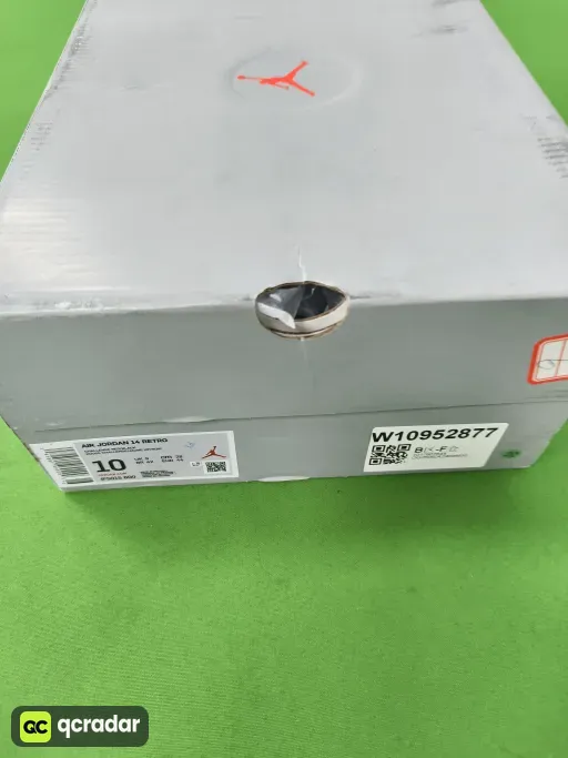 004红色