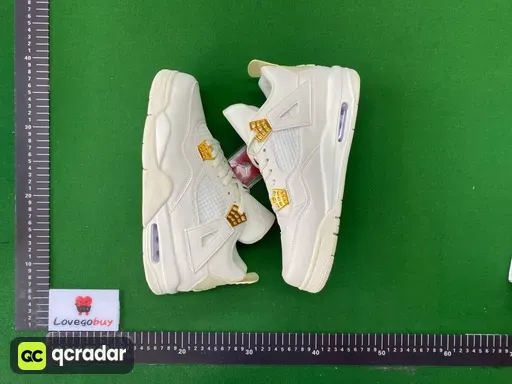 AJ4-白金
