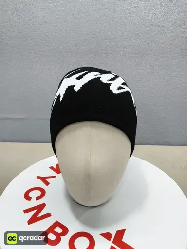 Black and white text color