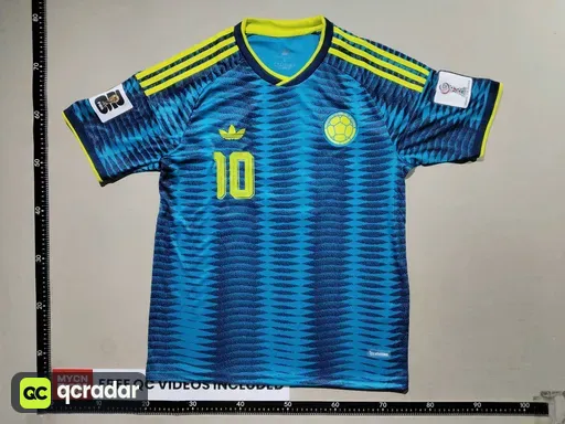 Colombia away - james #10