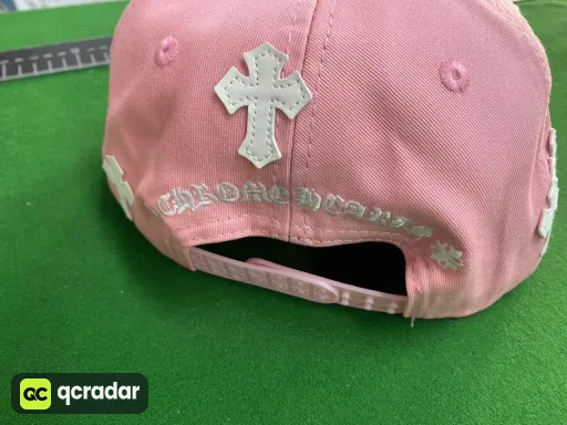 Ch+cross leather label pink