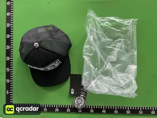罗欣黑色