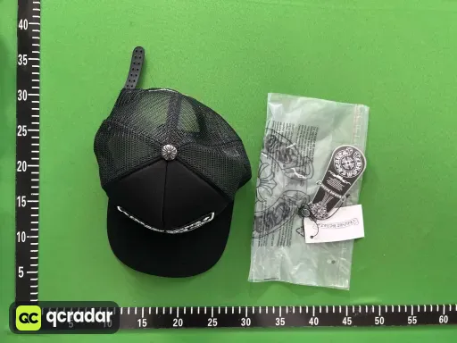 罗欣黑色