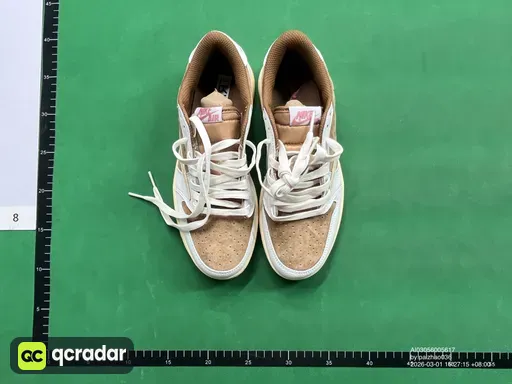 粉白棕倒钩