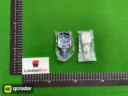 新款表带石英格面银白