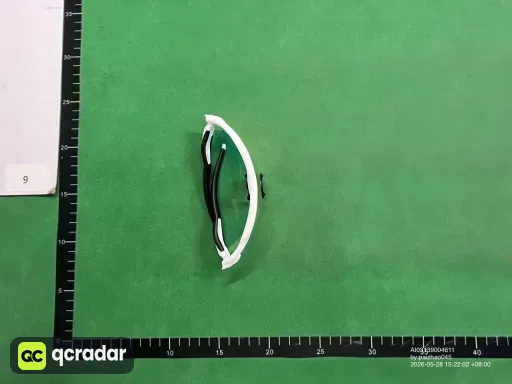 白框银标透明片变色紫红片