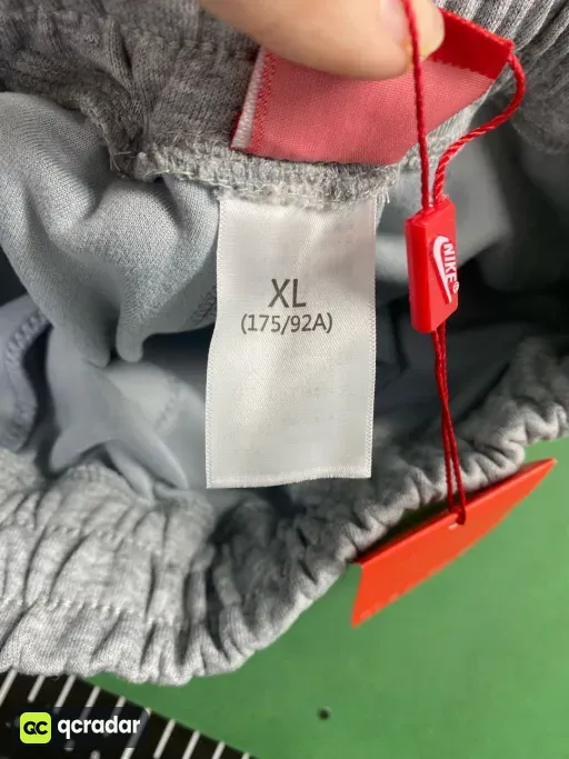 Embroidered gray pants resistant