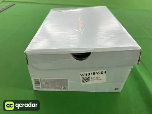 纯白drake联名