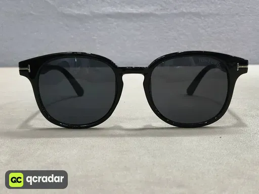 Tom black frame black gray + delivery box