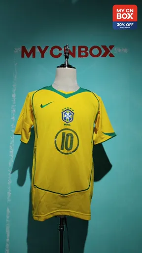 2004 brazil home jersey, number 10