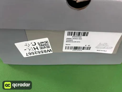 白色