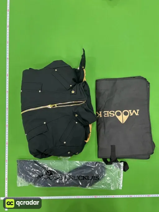 黑色Gold Badge  Black fur