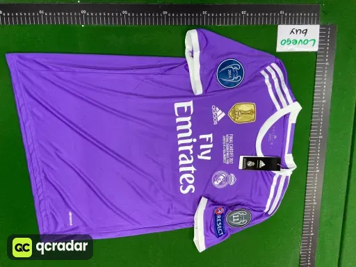 1617 champions league champion real madrid away jersey - #7 cristiano ronaldo + 3 armbands & 1 badge