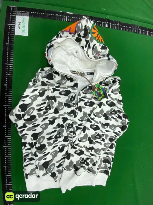 Black and white double hat xx206