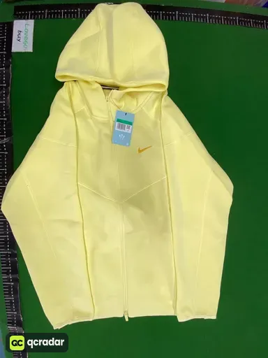 Yellow top