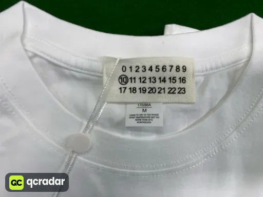 851白色