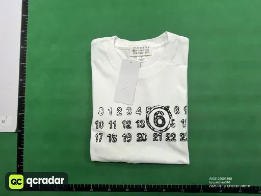 815白色