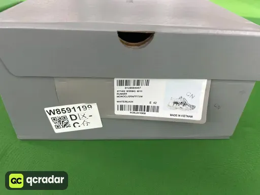 白色字母