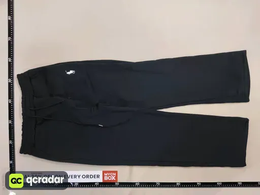 1 black-white label embroidery