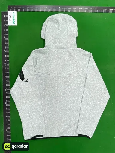 0950+4496 gray