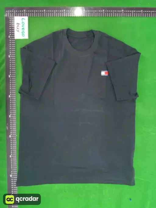 Black tomiy (print)