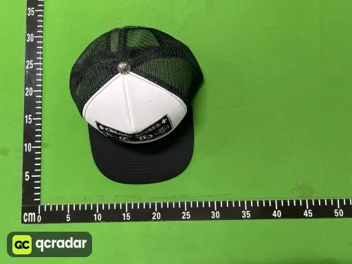 27黑底白