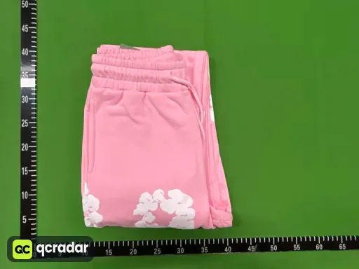 粉色裤子