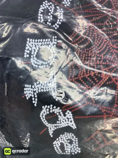 黑色烫钻