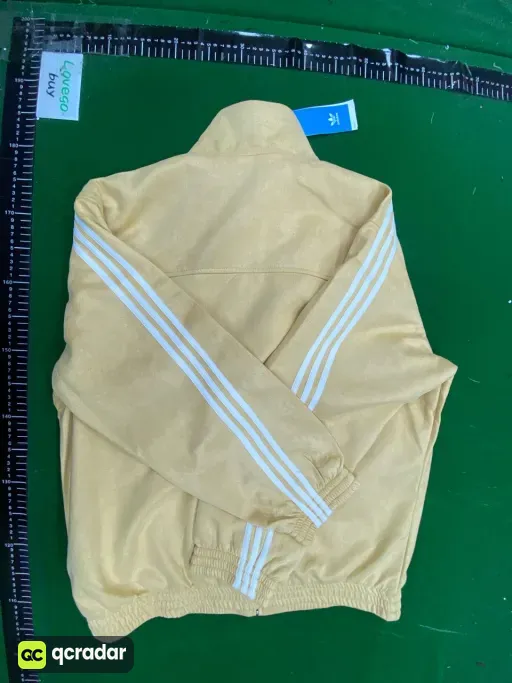 Oatmeal color