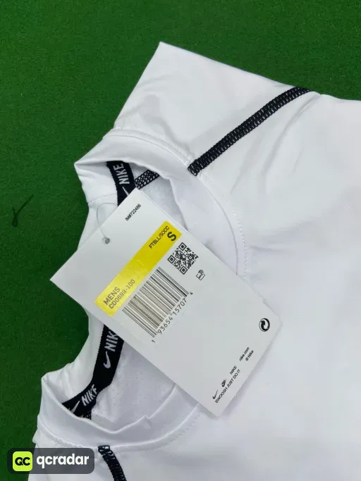 Naik big hook short sleeve white