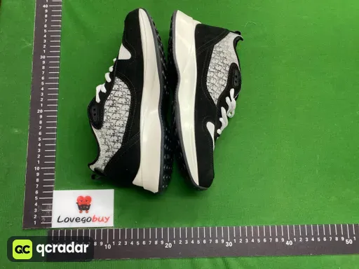 舜然—b25黑白