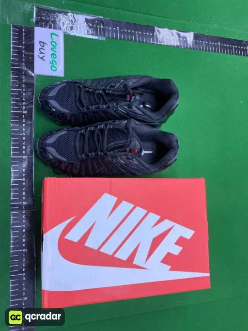 Pure black