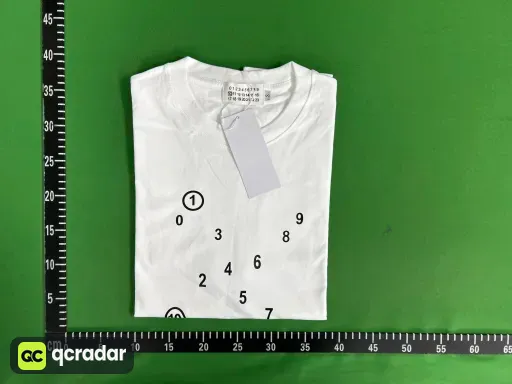 白色25