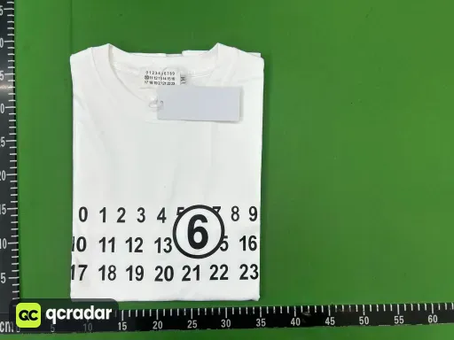白色46