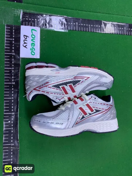 Silver red
