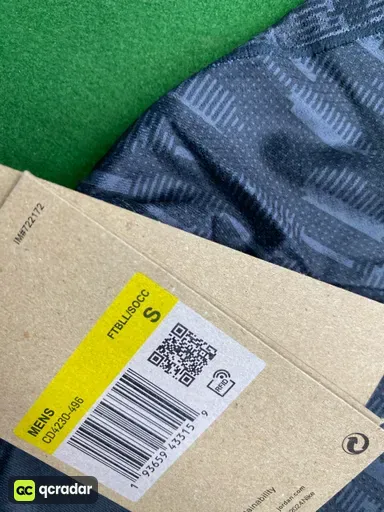 2526巴黎三客