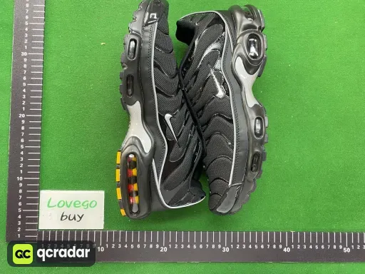 Tn1-black silver hook line