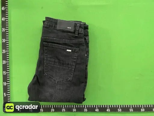 8833