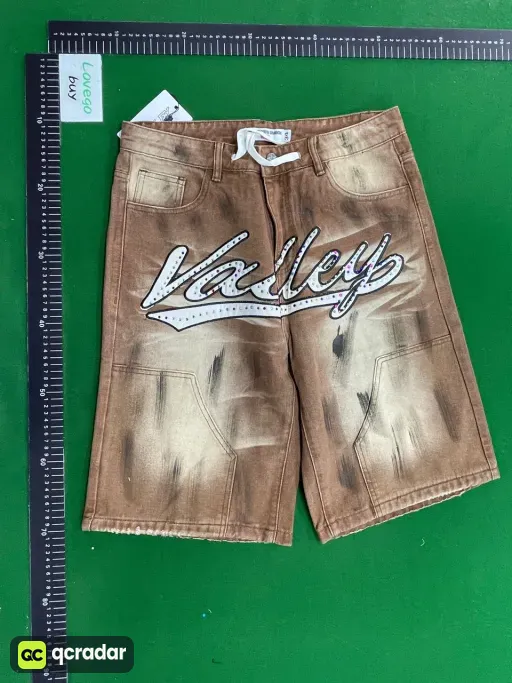 V806 brown