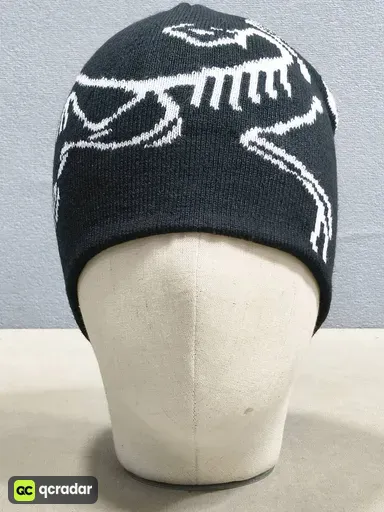 New black white bird